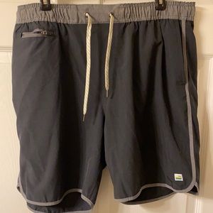 Vuori Banks Shorts